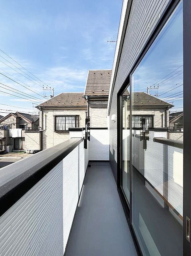 風通しの良いバルコニー