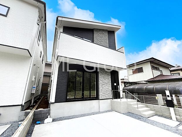 対面キッチン＆リビングイン階段を採用した家族の絆深まるマイホーム！