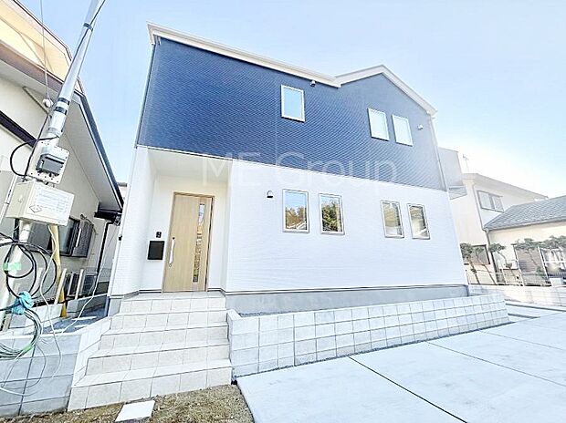 洗練された外観、上質な住空間が広がる室内は永く安心して過ごせる住居です。