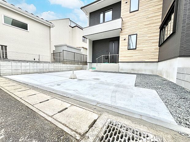 生活に欠かせない駐車スペース。