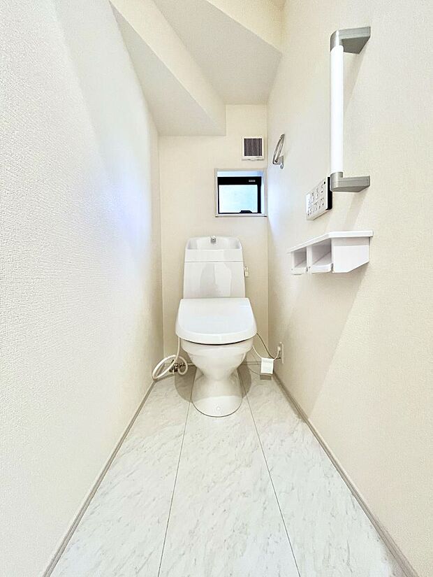 トイレは1階と2階それぞれに配置されていてとても便利です。