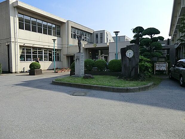 中学校 1271m 市原市立五井中学校