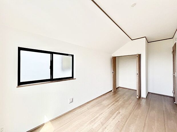 収納が充実しているので居住スペースを広々使えます