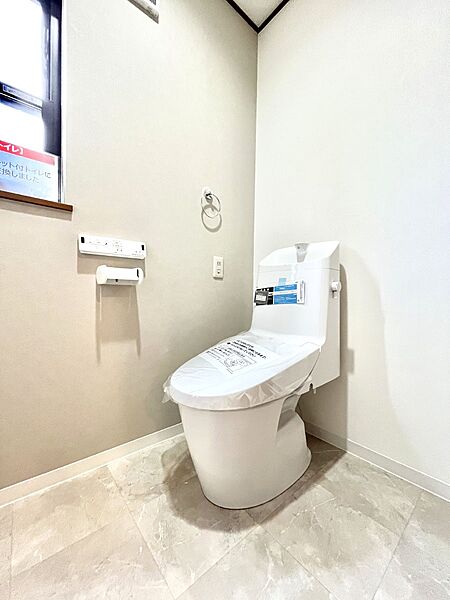 トイレは1階と2階それぞれに配置されていてとても便利です。