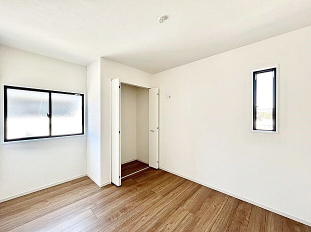 収納が充実しているので居住スペースを広々使えます