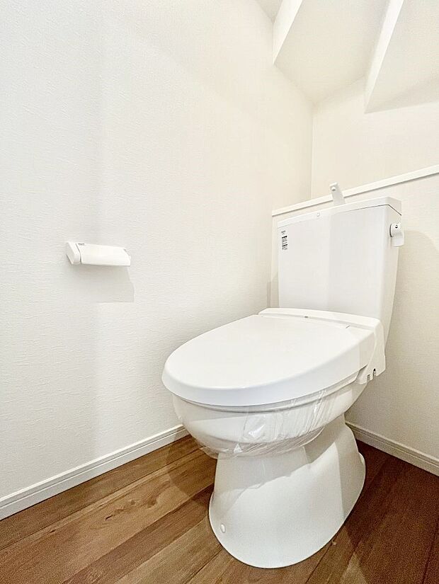 トイレは安心の2箇所!朝のバタバタも一安心です。