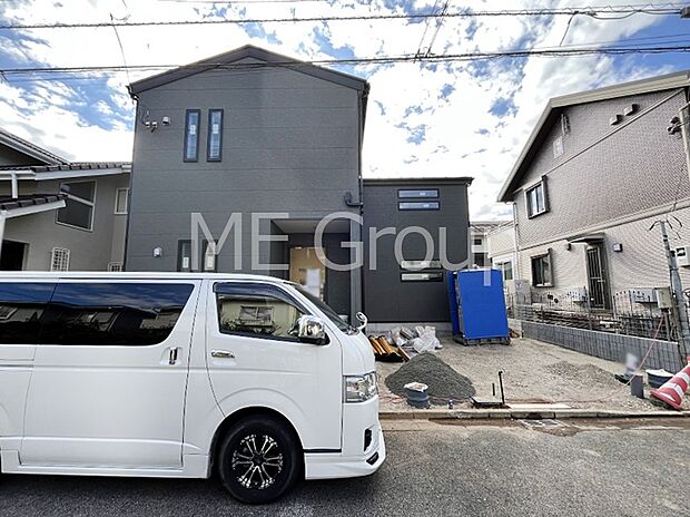 たっぷりの陽光と心地よい風が舞い込む住まい 