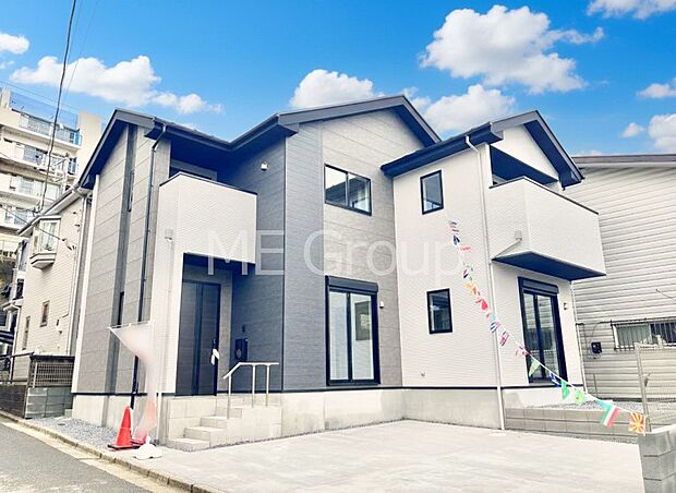 たっぷりの陽光と心地よい風が舞い込む住まい