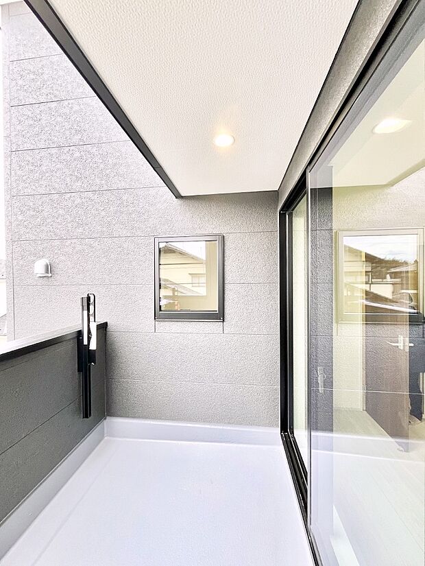 風通しの良いバルコニー