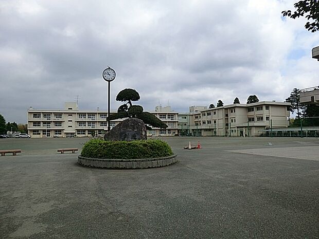 中学校 1190m 千葉市立誉田中学校