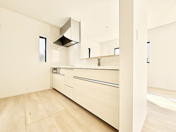 料理をしながらご家族との会話を楽しめる対面カウンターキッチン