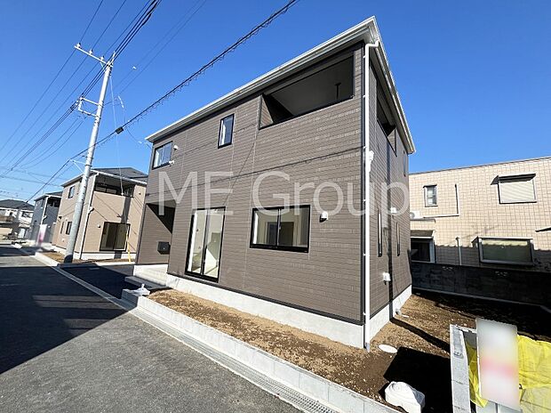 溢れる陽光でご家族の笑顔も輝く