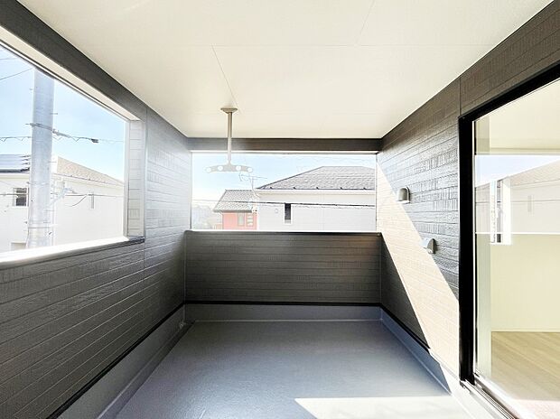 開放感あるルーフバルコニー