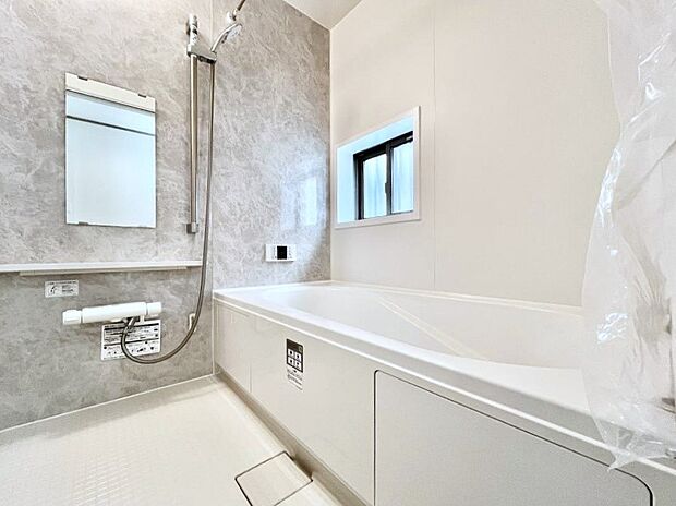 一日の疲れを癒やす大切なバスタイム。ゆっくりとお風呂を楽しんで疲れをとりたいですね！  