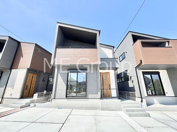 たっぷりの陽光と心地よい風が舞い込む住まい  