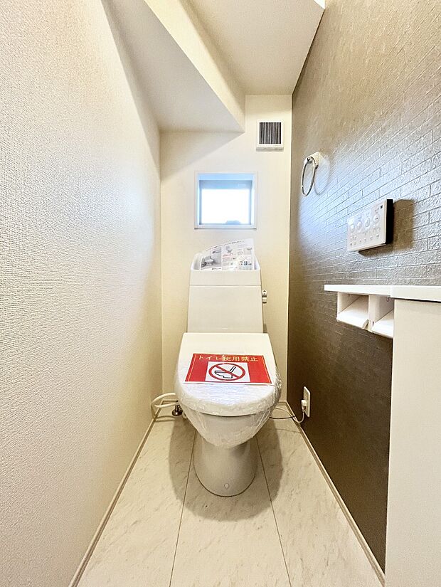 トイレは1階と2階それぞれに配置されていてとても便利です。 