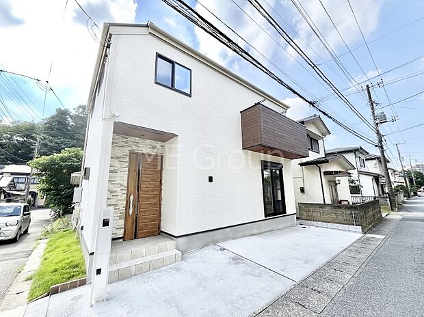 たっぷりの陽光と心地よい風が舞い込む住まい