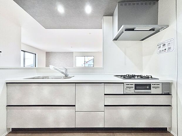 毎日使うキッチンだから、使いやすさ＆お手入れのしやすさにこだわりました。 