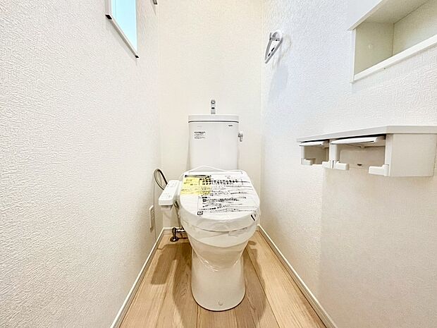 トイレは1階と2階それぞれに配置されていてとても便利です。 