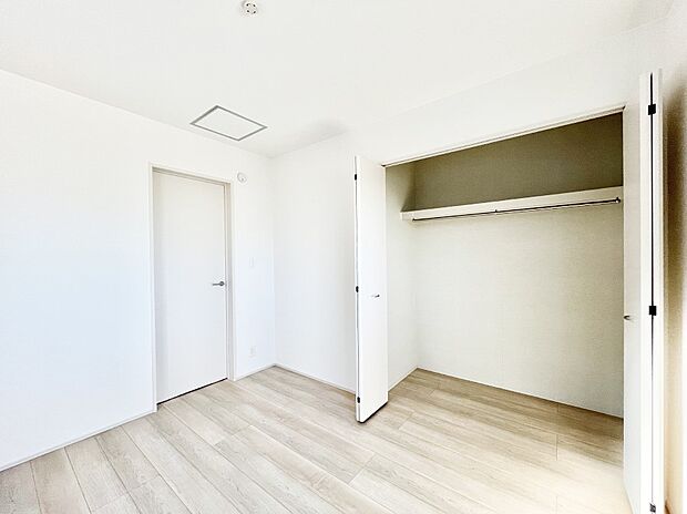 収納が充実しているので居住スペースを広々使えます