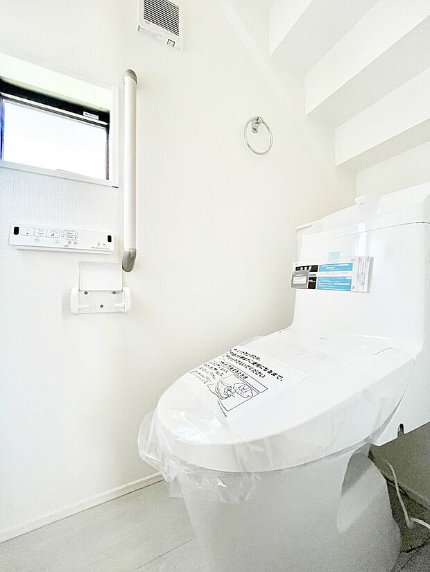 トイレは安心の2箇所!朝のバタバタも一安心です。