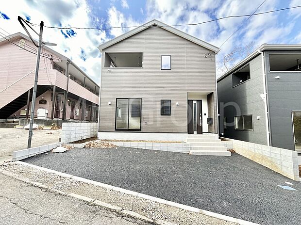 生活に欠かせない駐車スペース。