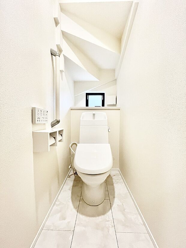 トイレは1階と2階それぞれに配置されていてとても便利です。