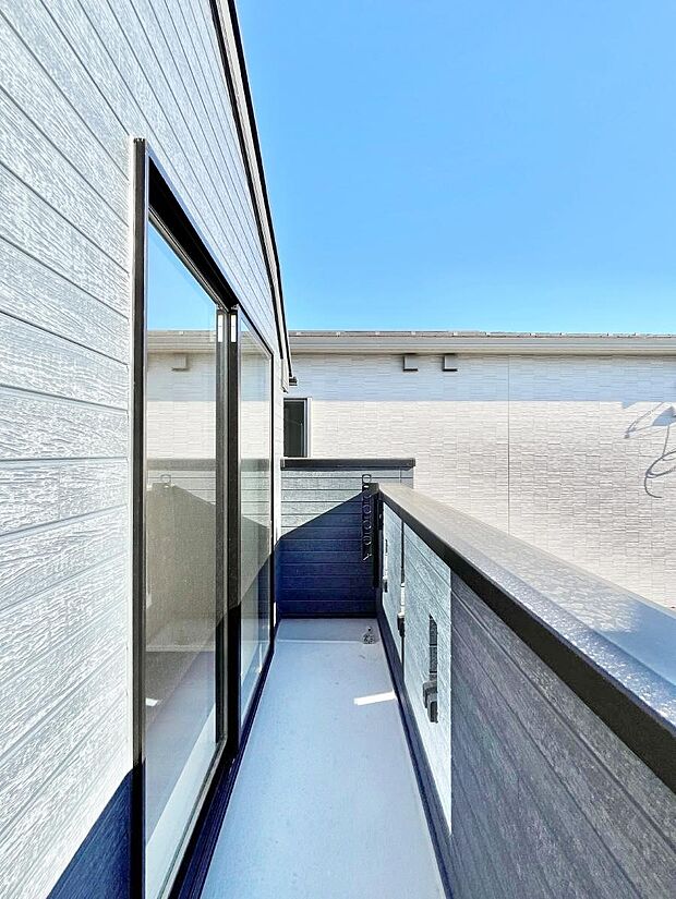 風通しの良いバルコニー