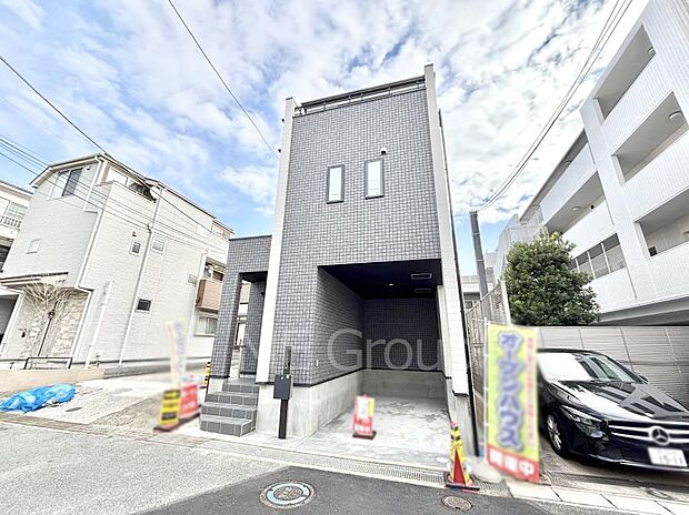 溢れる陽光でご家族の笑顔も輝く