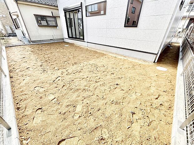 明るさたっぷりのお庭