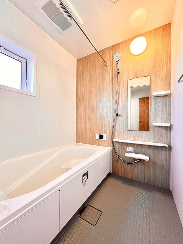 一日の疲れを癒やす大切なバスタイム。ゆっくりとお風呂を楽しんで疲れをとりたいですね！  