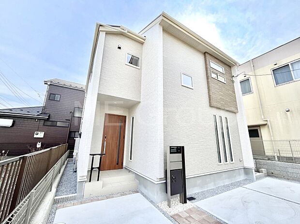 暮らしやすさと居心地の良さにこだわったシンプルで飽きのこないデザイン ！