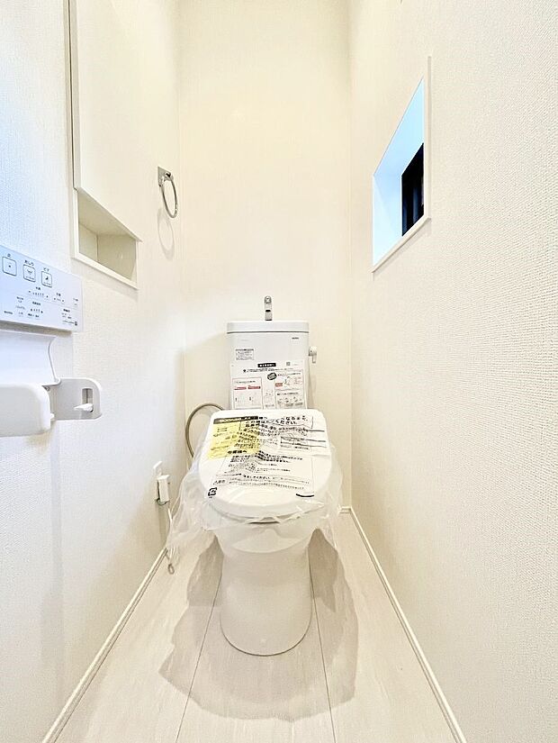 トイレは安心の2箇所！朝のバタバタも一安心です。