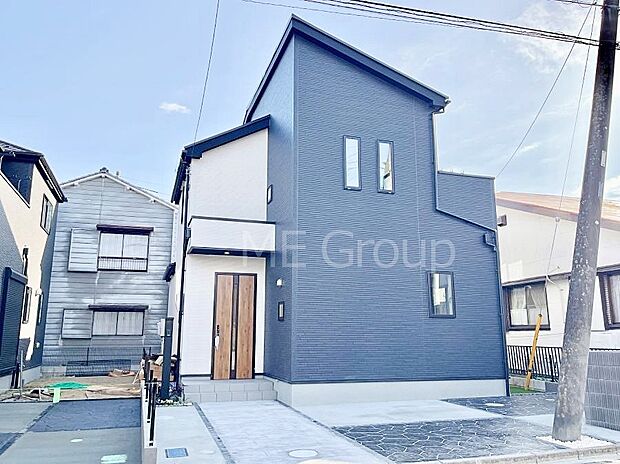 洗練された外観、上質な住空間が広がる室内は永く安心して過ごせる住居です。