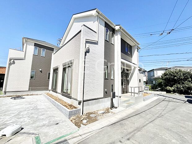 上質感あふれる外観デザイン。魅力の住まいを実現。