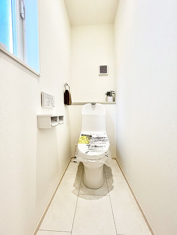 トイレは温水洗浄機能付き