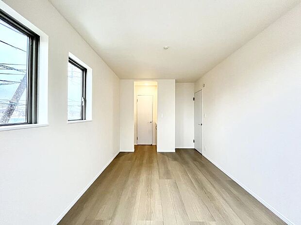 収納が充実しているので居住スペースを広々使えます