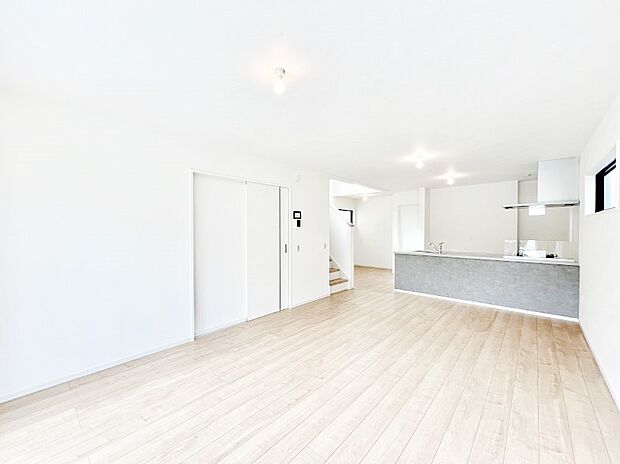 ご家族が自然と集まり、賑やかな笑い声で包まれる憩いの空間になりそうですね！