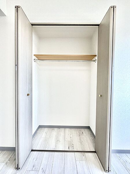 たっぷりの収納スペースでいつでも住空間がスッキリ保てそう