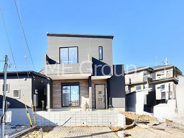 洗練された外観、上質な住空間が広がる室内は永く安心して過ごせる住居です。 