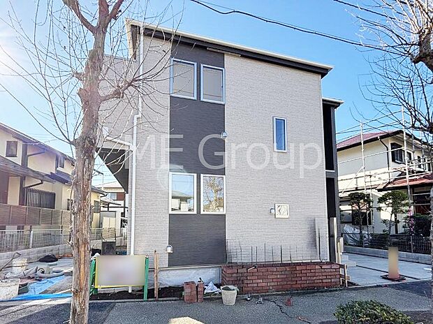 溢れる陽光でご家族の笑顔も輝く