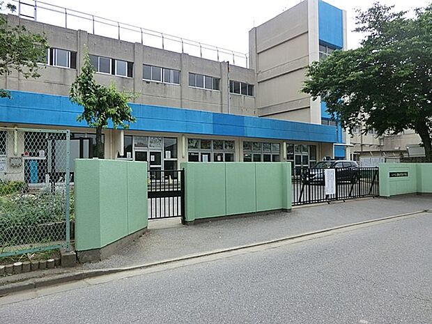 小学校 255m 松戸市立新松戸南小学校