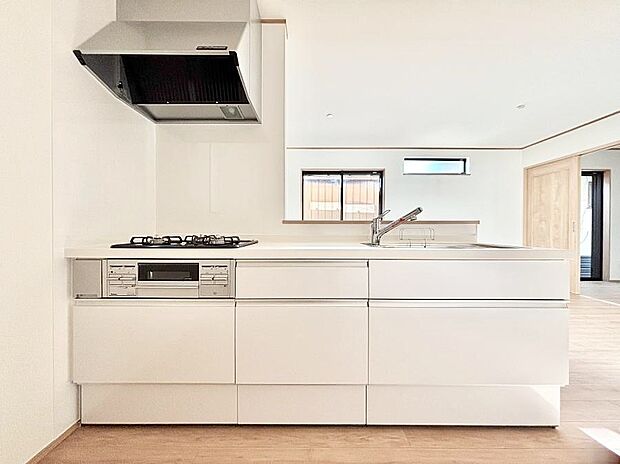 ゆとりあるキッチンではご家族と楽しくお料理ができます。