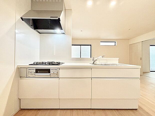 毎日使うキッチンだから、使いやすさ＆お手入れのしやすさにこだわりました。