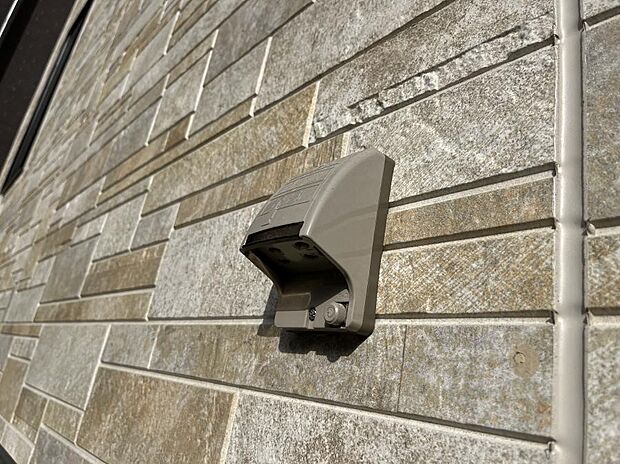 お掃除などに便利な外コンセント