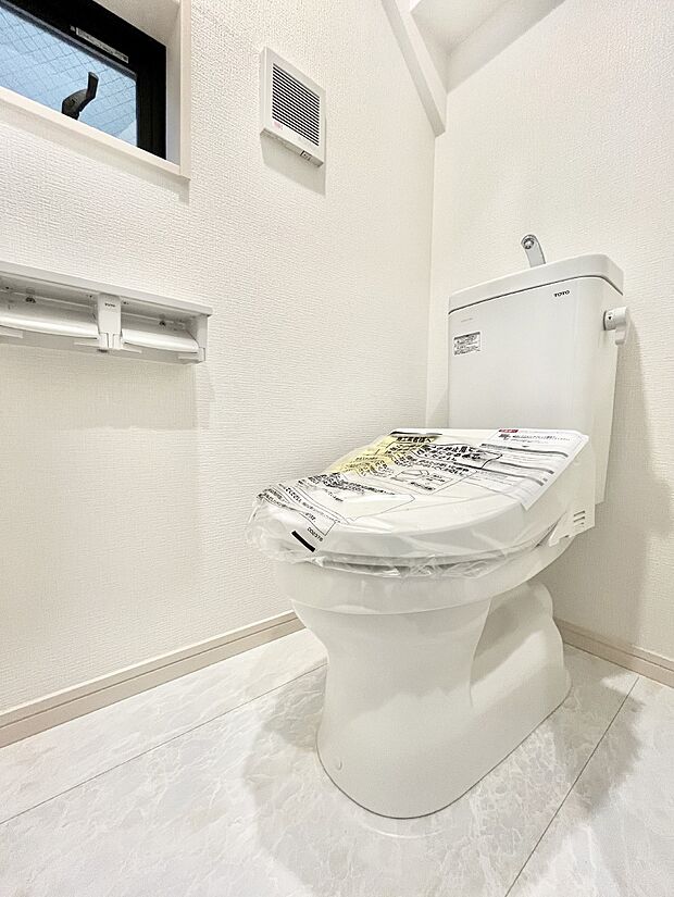 トイレは1階と2階それぞれに配置されていてとても便利です。 