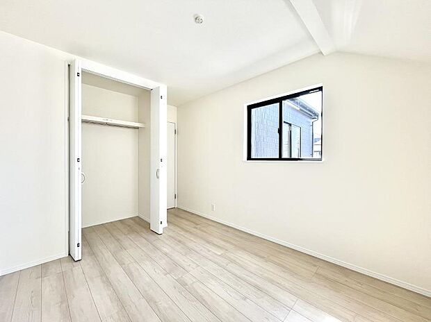 収納が充実しているので居住スペースを広々使えます