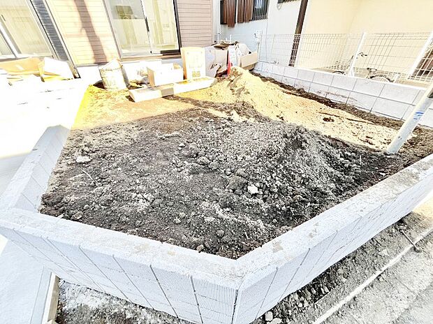 明るさたっぷりのお庭