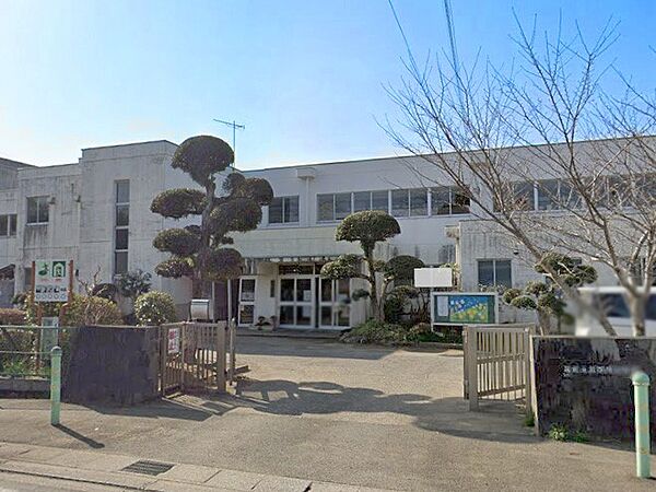 小学校 1900m 茂原市立豊岡小学校