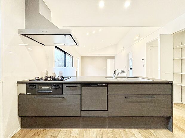 お料理を効率的に、楽しく!システムキッチン